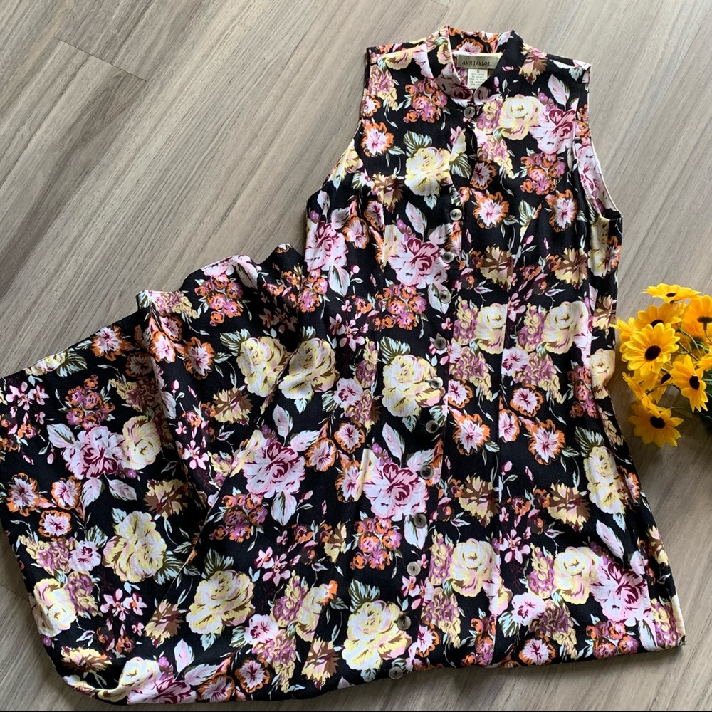 1990s Ann Taylor Floral Rayon Keyhole Shift Sundress Dress